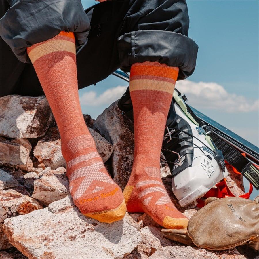 Darn Tough Snowburst OTC Midweight Cushion Socks - Women's