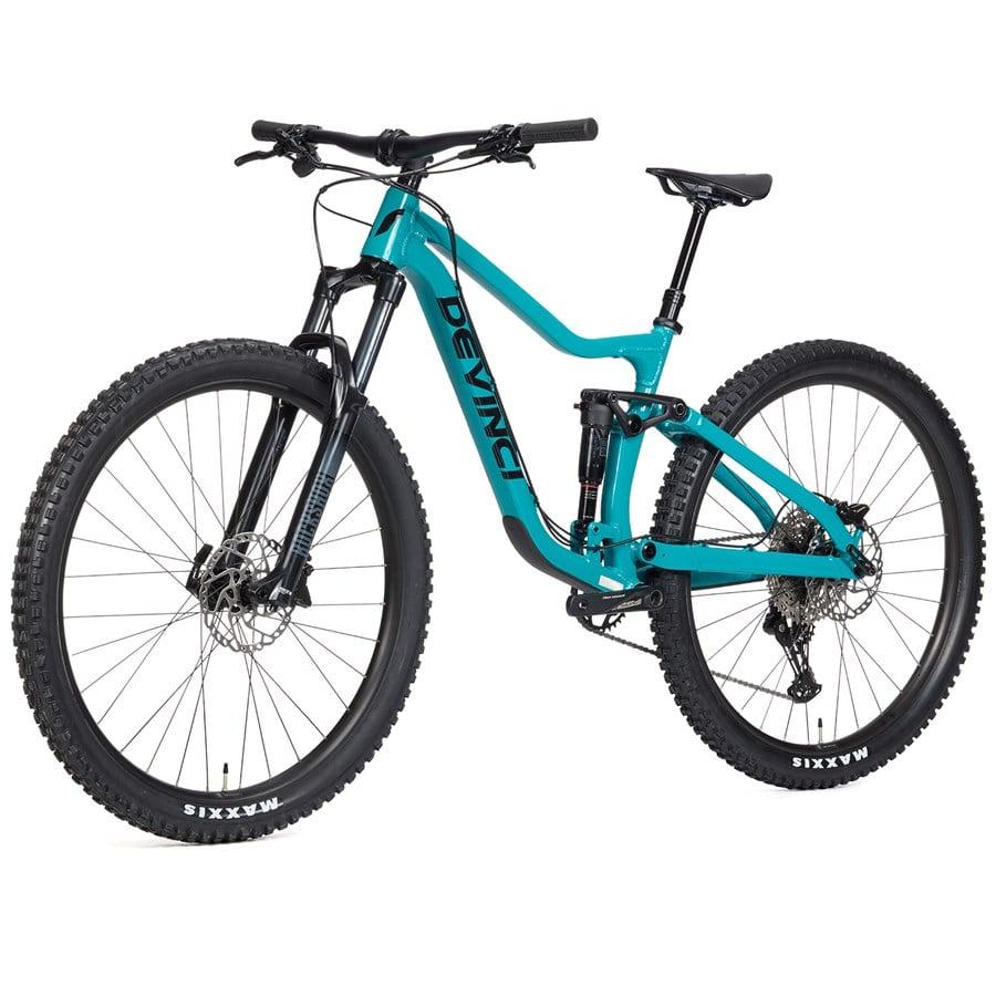 Devinci Marshall A Deore Complete Mountain Bike 2025