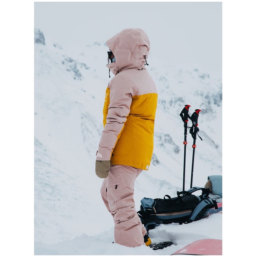 Burton AK Embark GORE-TEX 2L Jacket - Women's