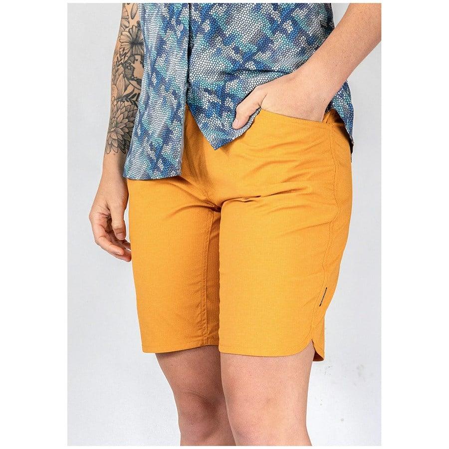 Club Ride Savvy 11" Shorts - Women's