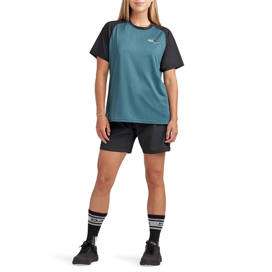 Dakine Syncline Short Sleeve Jersey - Women's