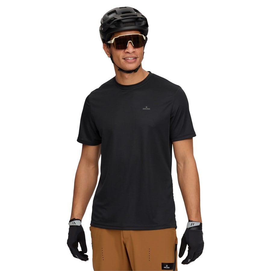 evo Short-Sleeve Bike Jersey