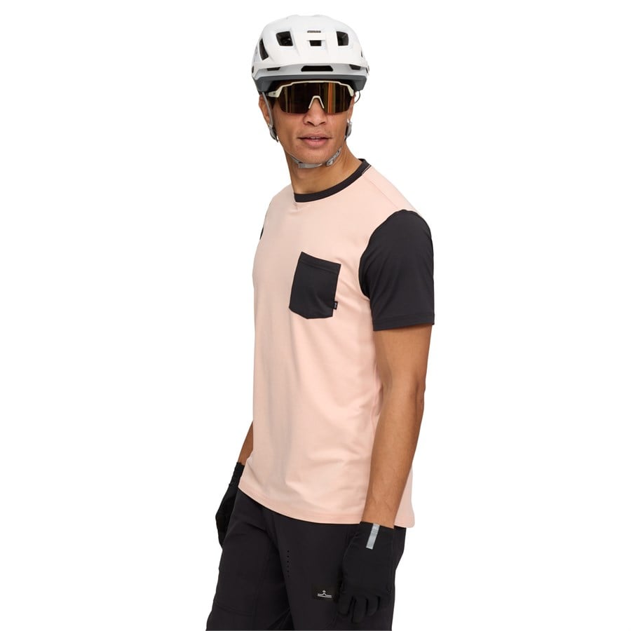 Evo Trail Pocket T-Shirt
