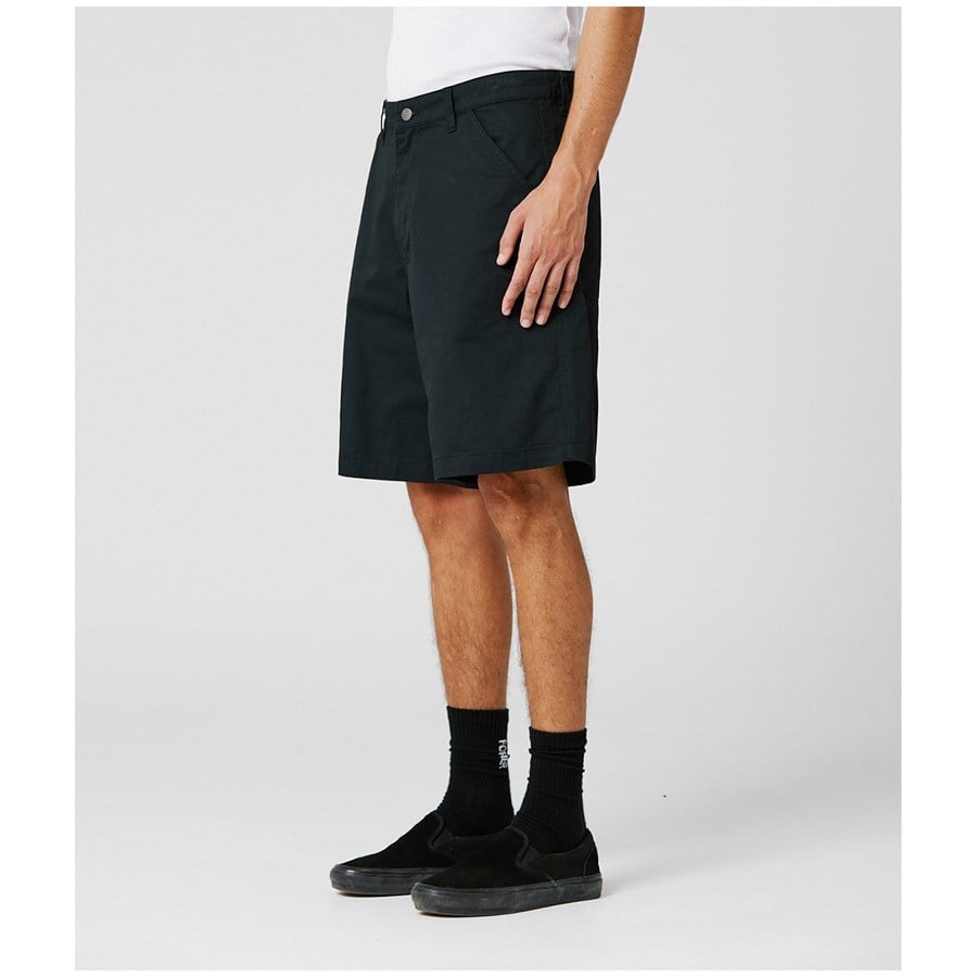 Former Reynolds 21" Walkshorts - Men's