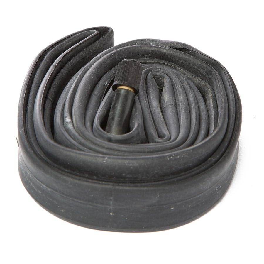 Giant Thorn Resistant Schrader Valve Tube - 700c