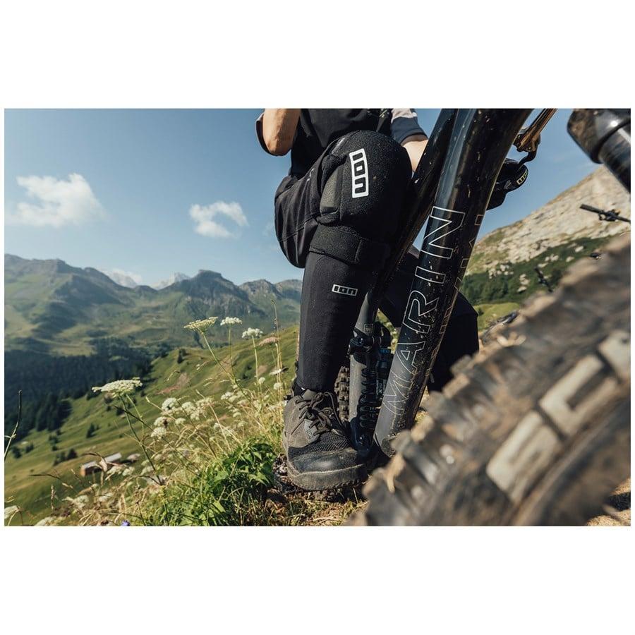 ION S-Sleeve Amp Shin Pads