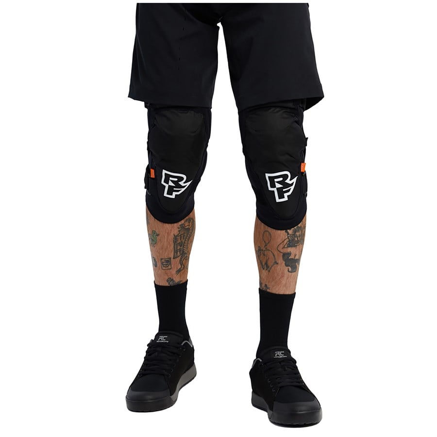 Race Face Ambush Knee Pads