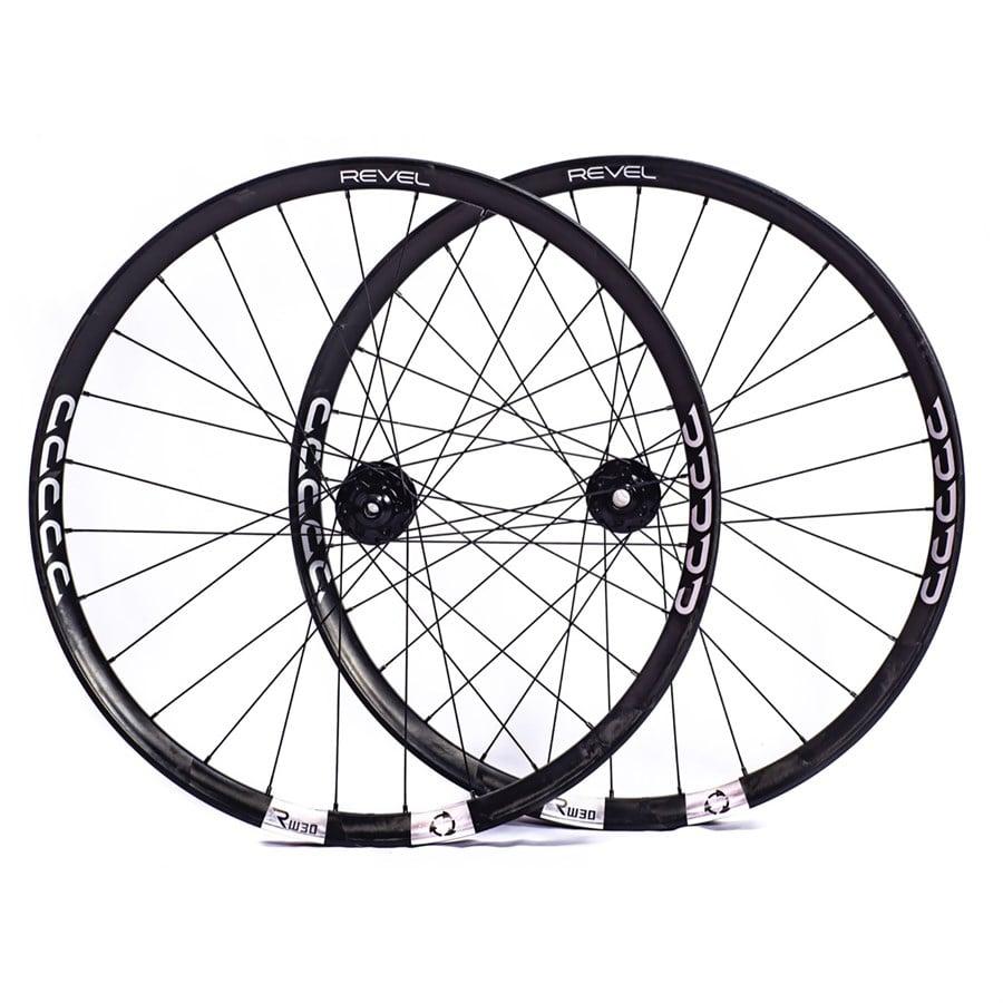 Revel RW30 Hydra Fusion-Fiber Wheelset - 27.5"