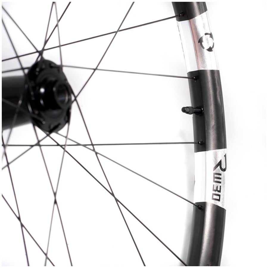 Revel RW30 Hydra Fusion-Fiber Wheelset - 27.5"