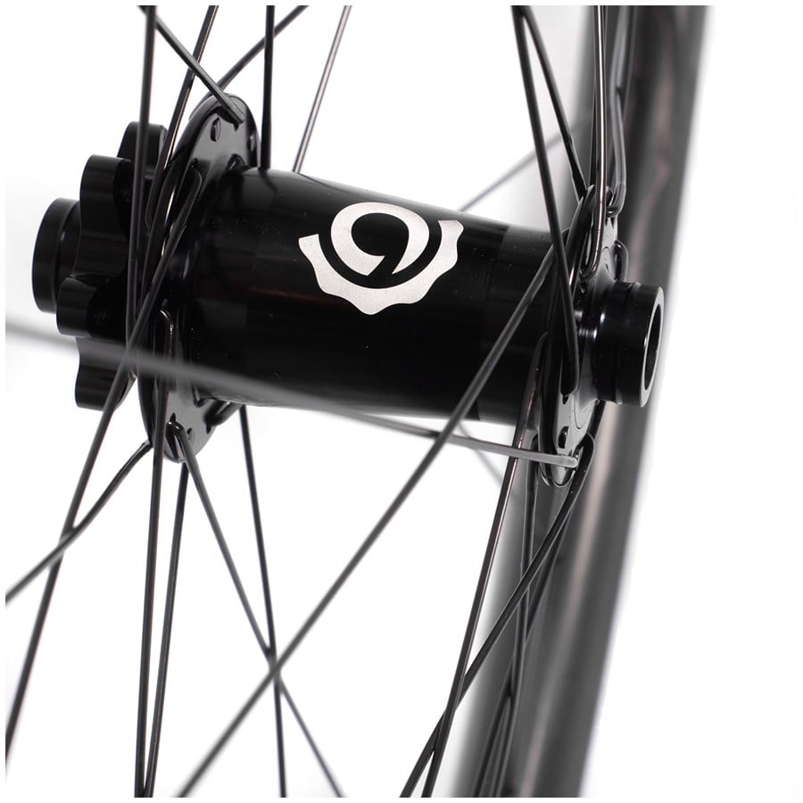 Revel RW30 Hydra Fusion-Fiber Wheelset - 27.5"