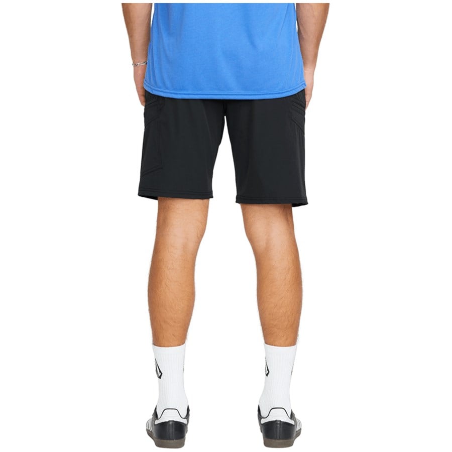 Volcom Cashed In Cargo Hybrid 20 Shorts - Men's
