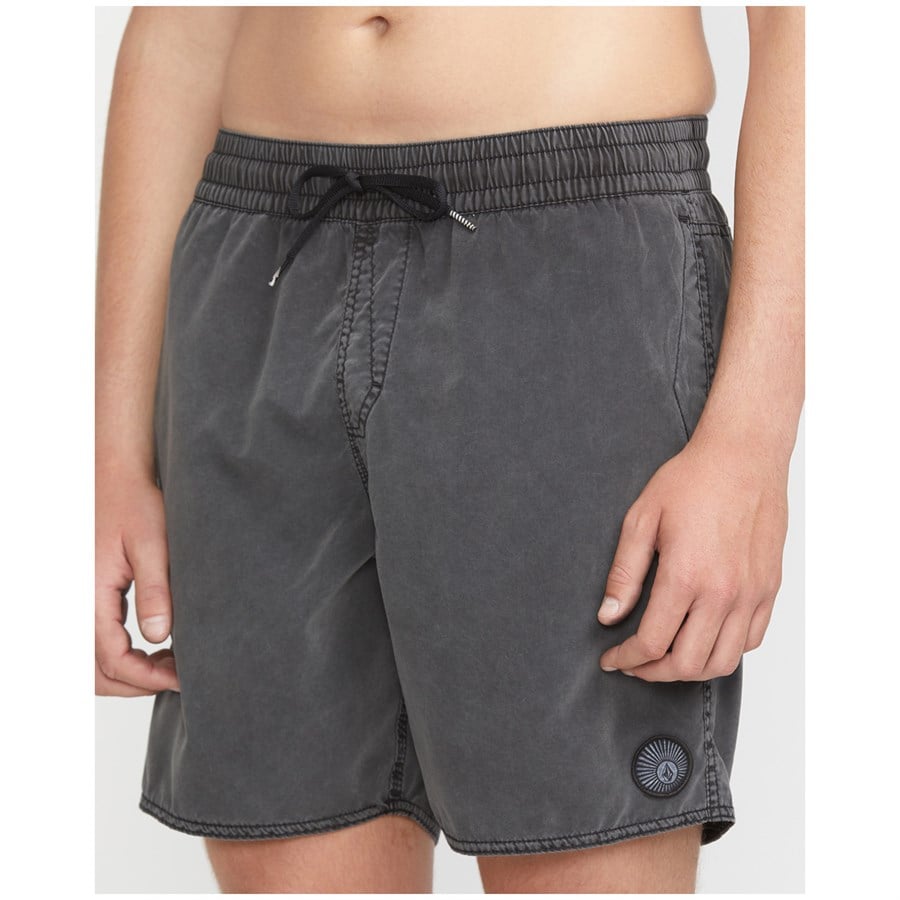 Volcom Center Trunk 17" - Men's