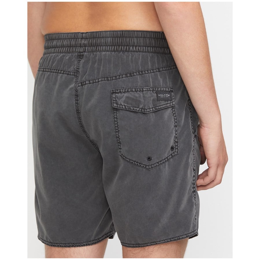 Volcom Center Trunk 17" - Men's