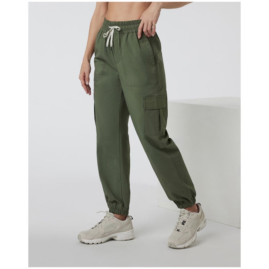Vuori Birch Joggers - Women's