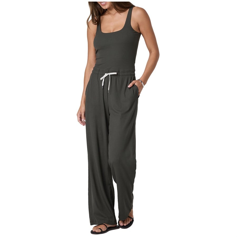 Vuori Pose Scoop Jumpsuit - Women's