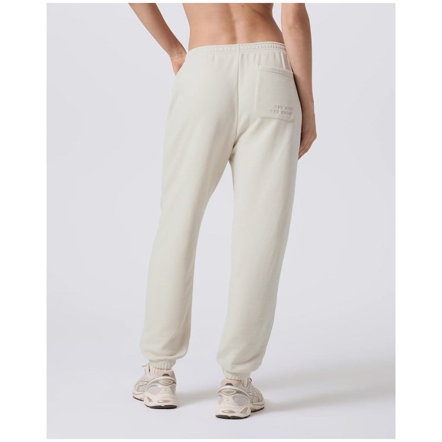 Vuori Sedona Sweatpant - Women's