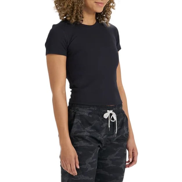 Vuori Short-Sleeve Pose Fitted T-Shirt - Women's