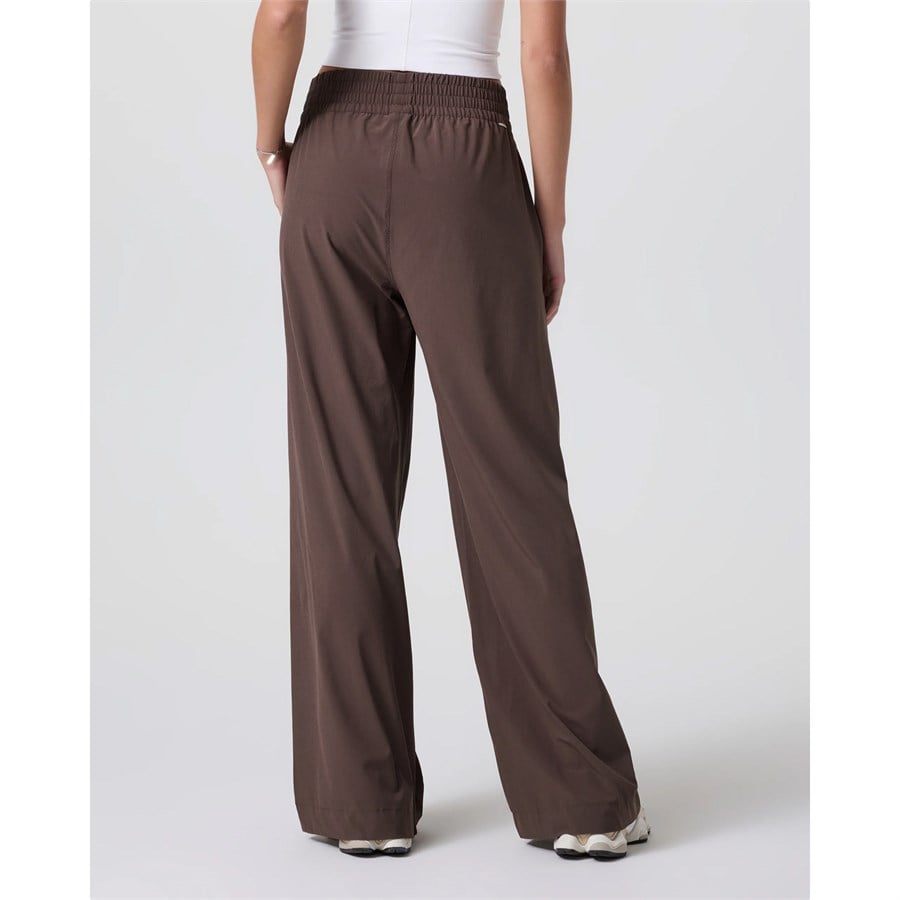 Vuori Villa Wideleg Pants - Women's