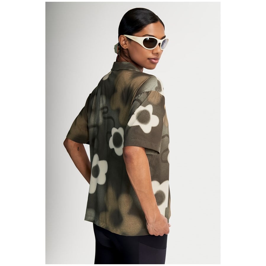 Peppermint Cycling Co. Signature Lightweight Shirt - Women's