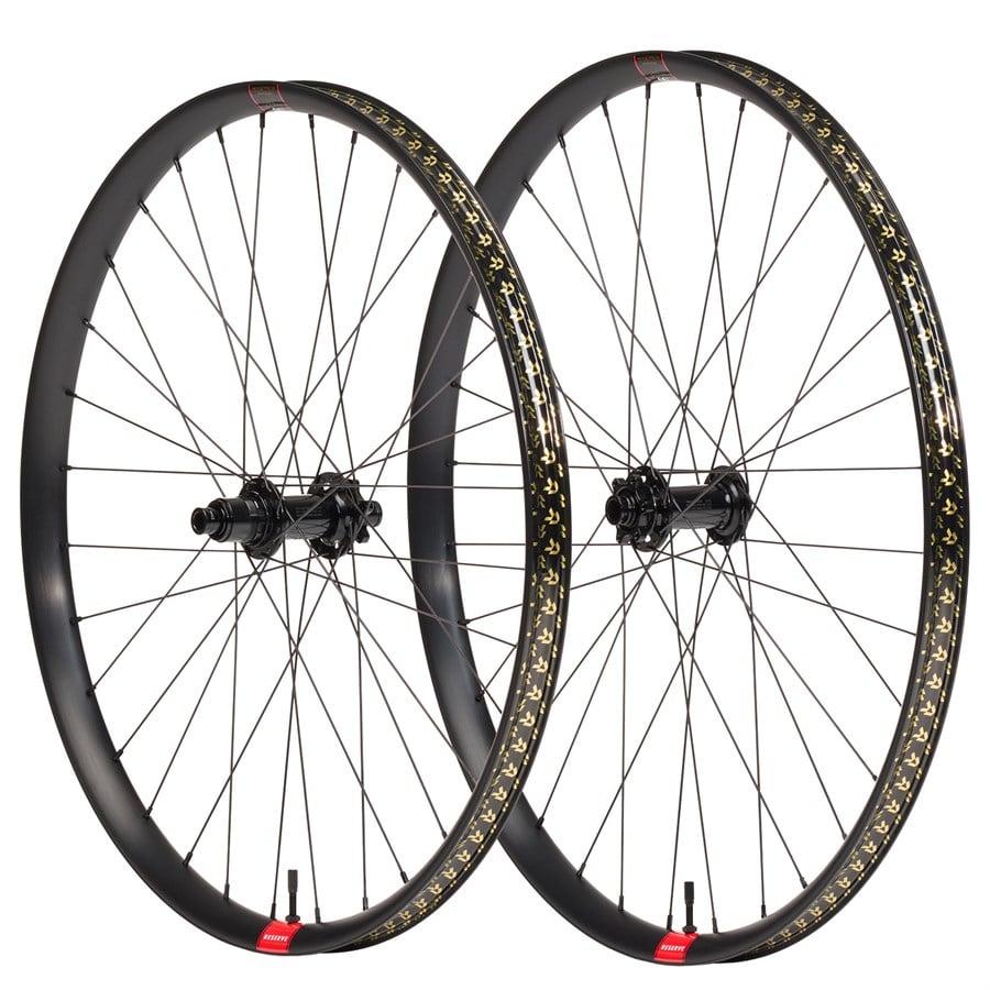 Reserve 30 HD AL With OneUp Hub Evo Exclusive Wheelset - MX