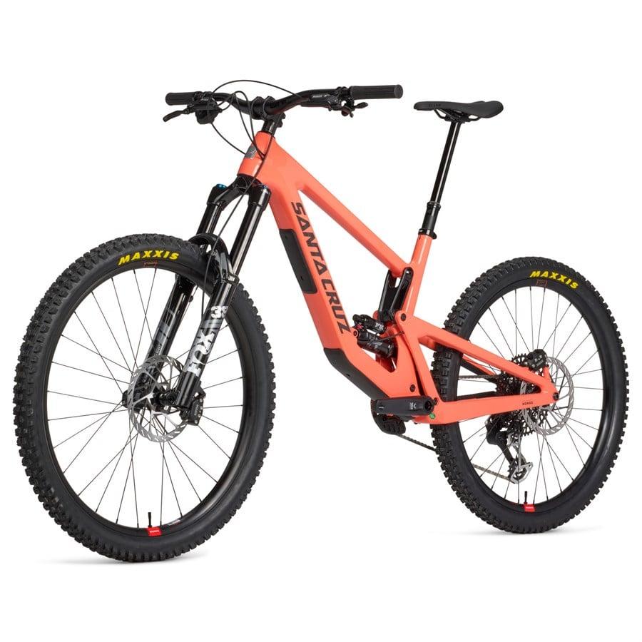 Santa Cruz Nomad 6 C Eagle 90 Complete Mountain Bike 2026