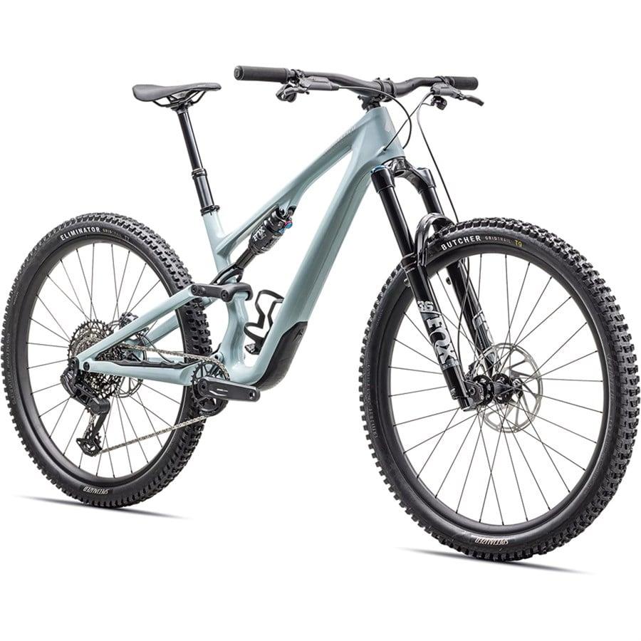 Specialized Stumpjumper 15 Comp Complete Mountain Bike 2025