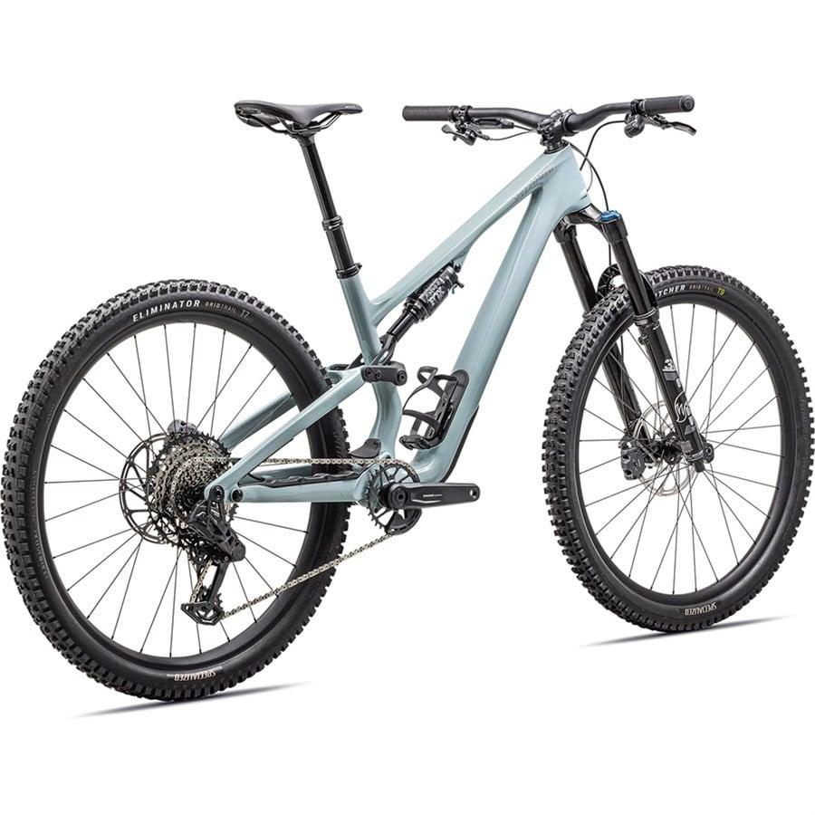 Specialized Stumpjumper 15 Comp Complete Mountain Bike 2025