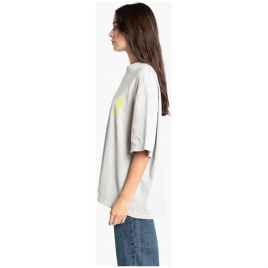 Thrills Earths Service Oversized T-Shirt - Women's