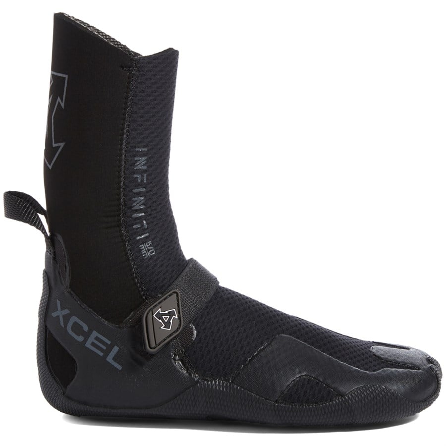 XCEL 5/4 Infiniti Hooded Wetsuit - Women's + 5mm Infiniti Round Toe Wetsuit Boots